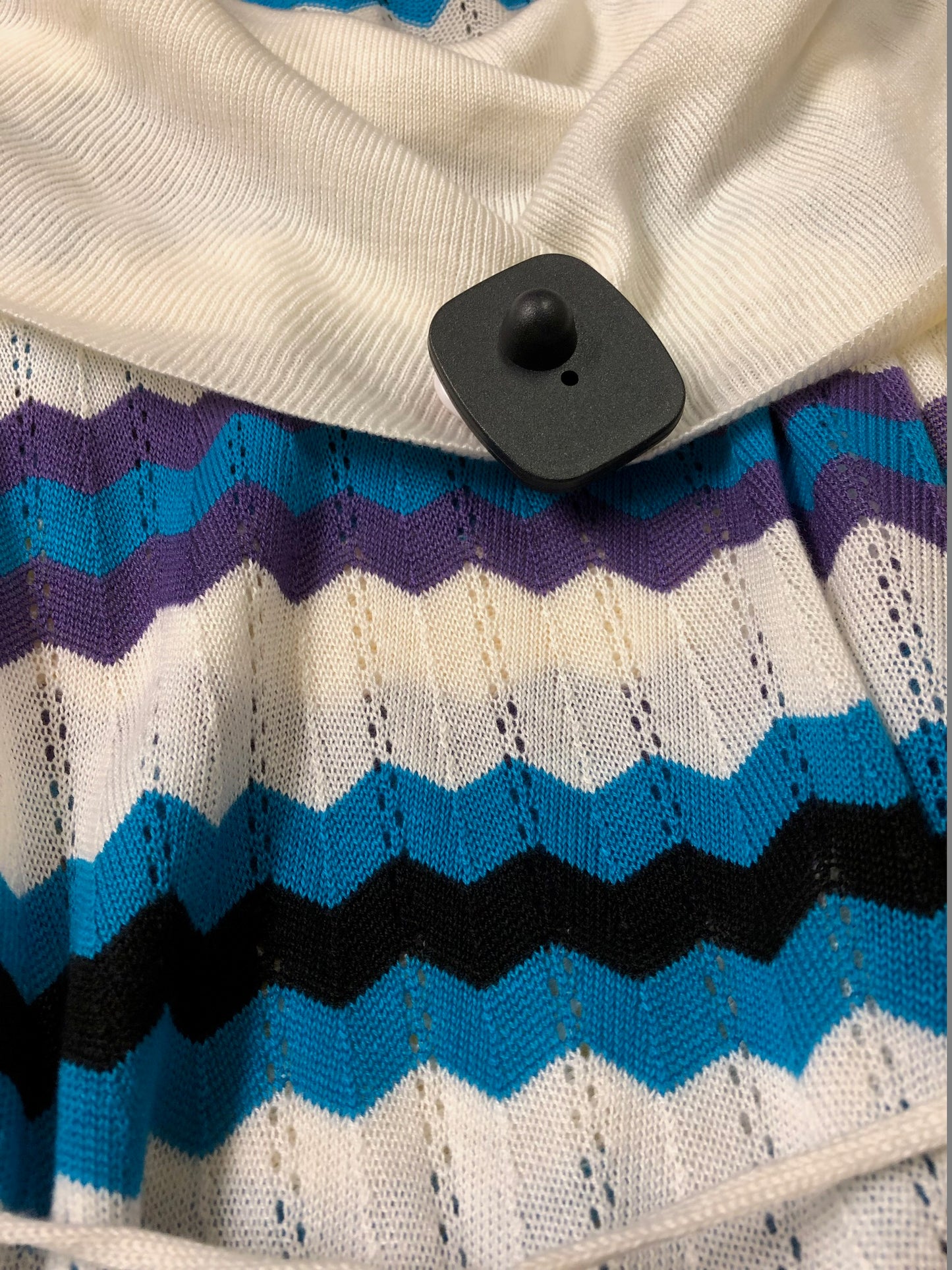 SQ Sensor Tag Plus - 1000 RF 8.2 MHz Checkpoint Compatible Hard Tag + 200 pcs Lanyard Pin